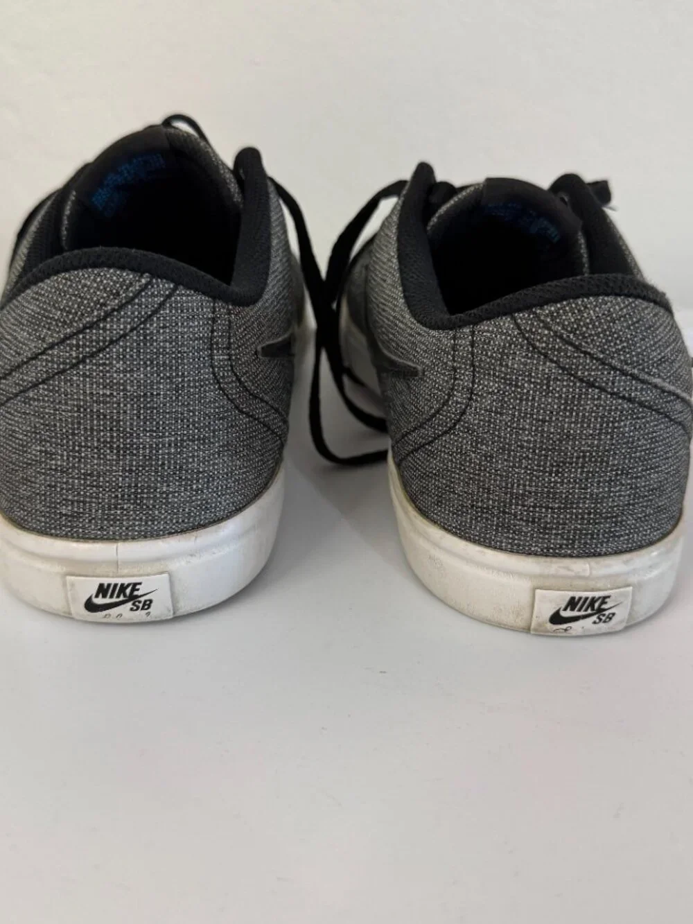 Nike SB Gray Textile Low Top Skate Sneakers | Size 11